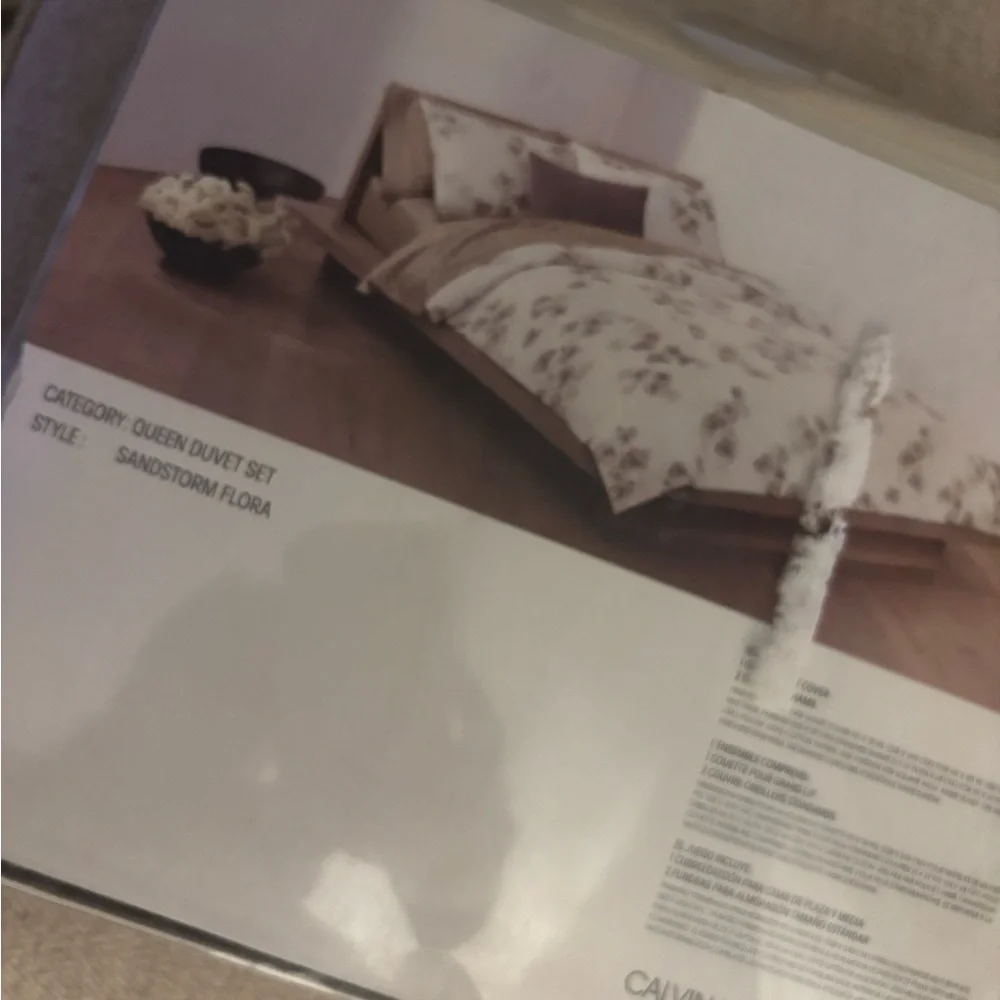Calvin Klein Queen Size Floral Print Duvet Cover Set Sandstorm Flora New